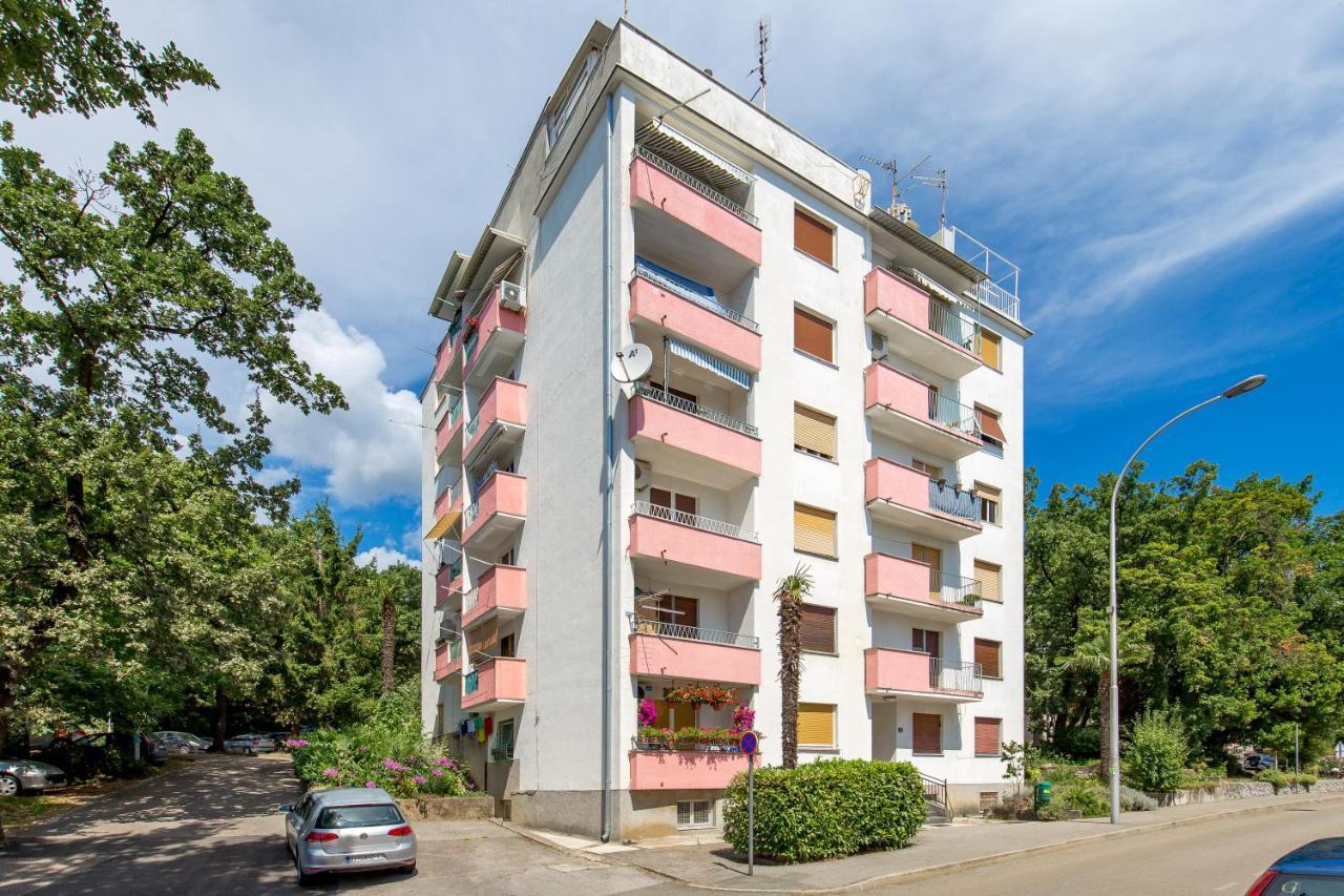 Studio Apartman Rozi Opatija Exterior foto